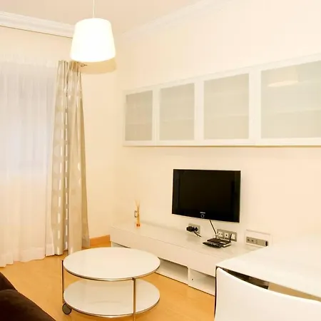 Piso Gexel Casco Historico Con Garaje * לה לגונה