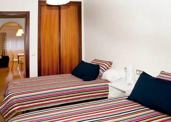 Piso Gexel Casco Histórico Con Garaje Apartamento *